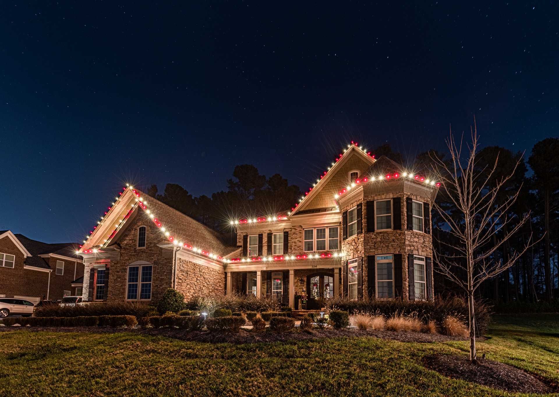 milton holiday light installation